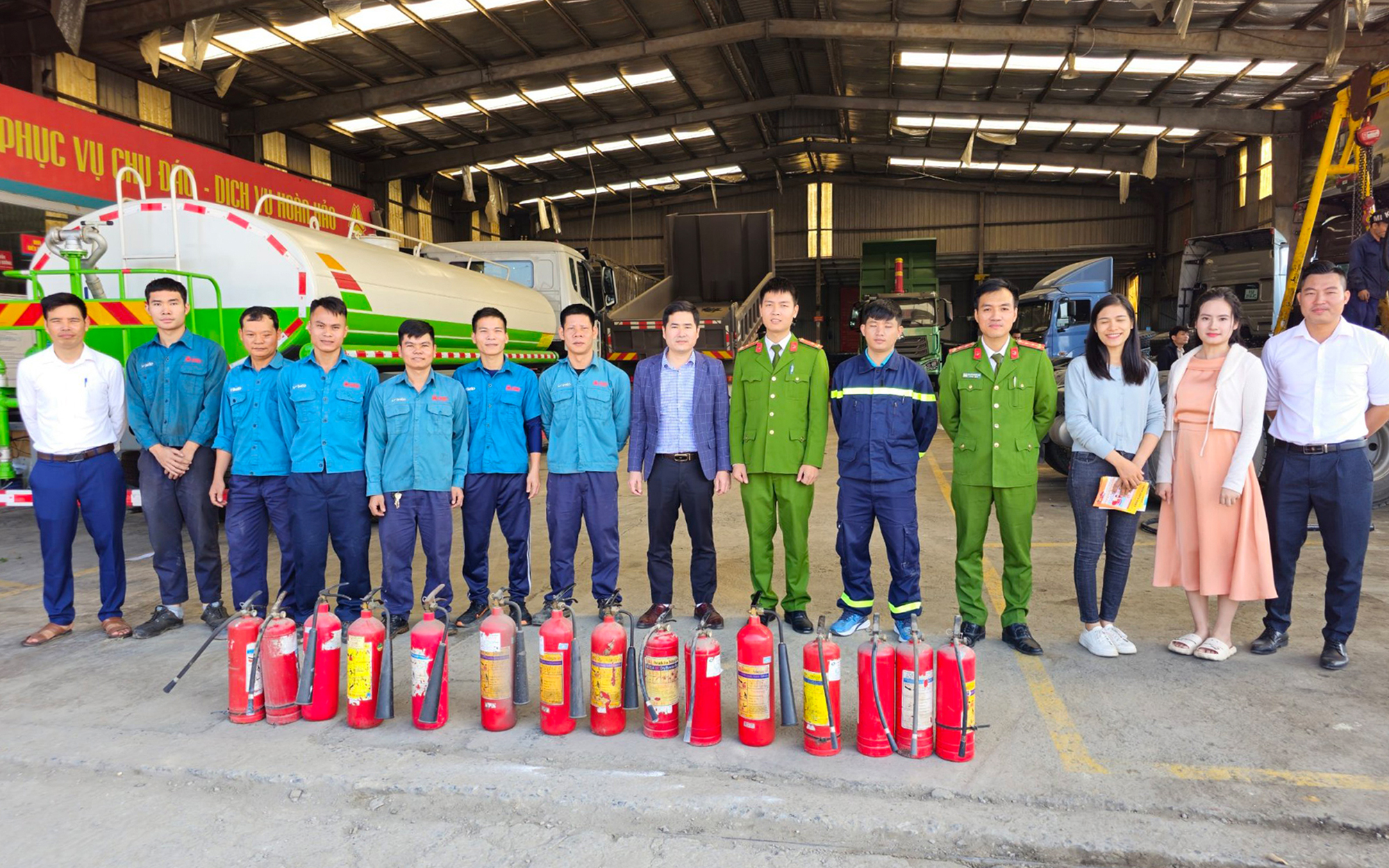 VIMID nâng cao kỹ năng phòng cháy chữa cháy cho cán bộ nhân viên 1