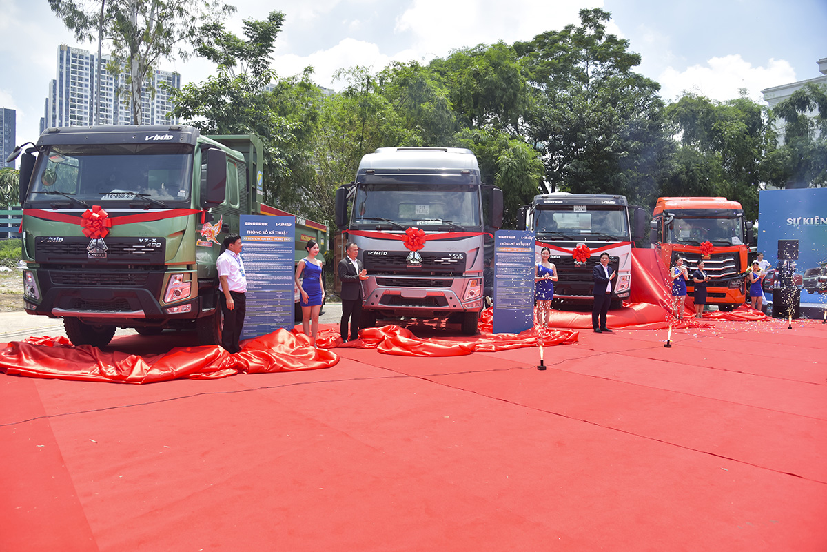 Chiêm ngưỡng các dòng xe mới ra mắt của thương hiệu SINOTRUK