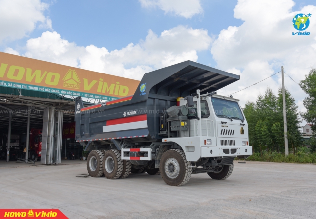 Xe ben mỏ HW7D 371 70 tấn thùng đúc