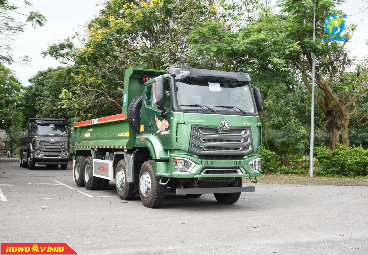 Xe ben NX400 8x4 thùng đúc Xe ben NX400 8x4 thùng đúc