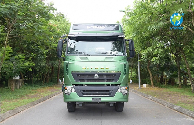 6 Kinh nghiệm lái xe container giúp bác tài vững vàng tay lái