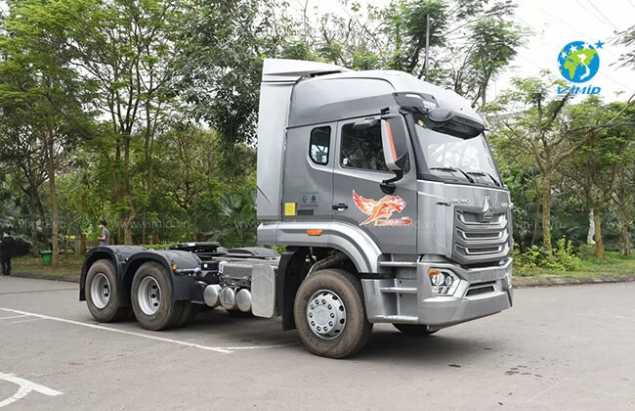 Lái Xe Đầu Kéo Cần Bằng Gì? Điều Kiện Để Học Lái Xe Đầu Kéo