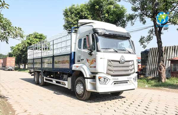 3N trên xe tải là gì? Mức phạt không dán logo thông tin trên cửa xe tải