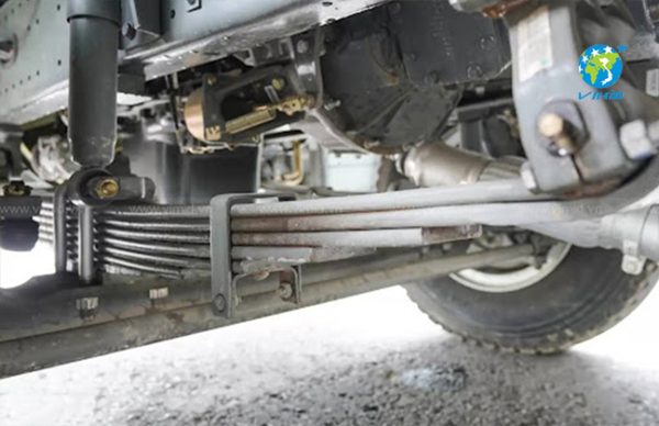 Nhíp xe tải là gì? Những thông tin cần biết về nhíp xe tải?