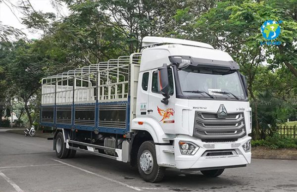 Trọng lượng bản thân xe tải là gì? Phân biệt với trọng lượng toàn bộ xe