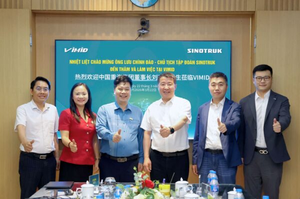 Chairman of SINOTRUK Visits and Works with VIMID: Reinforcing Strategic Partnership, Opening a New Phase of Breakthrough Growth