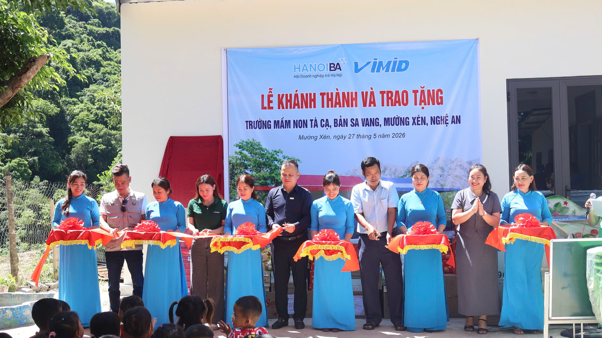 VIMID đồng hành HanoiBA xây dựng điểm trường mầm non Tà Cạ tại Nghệ An