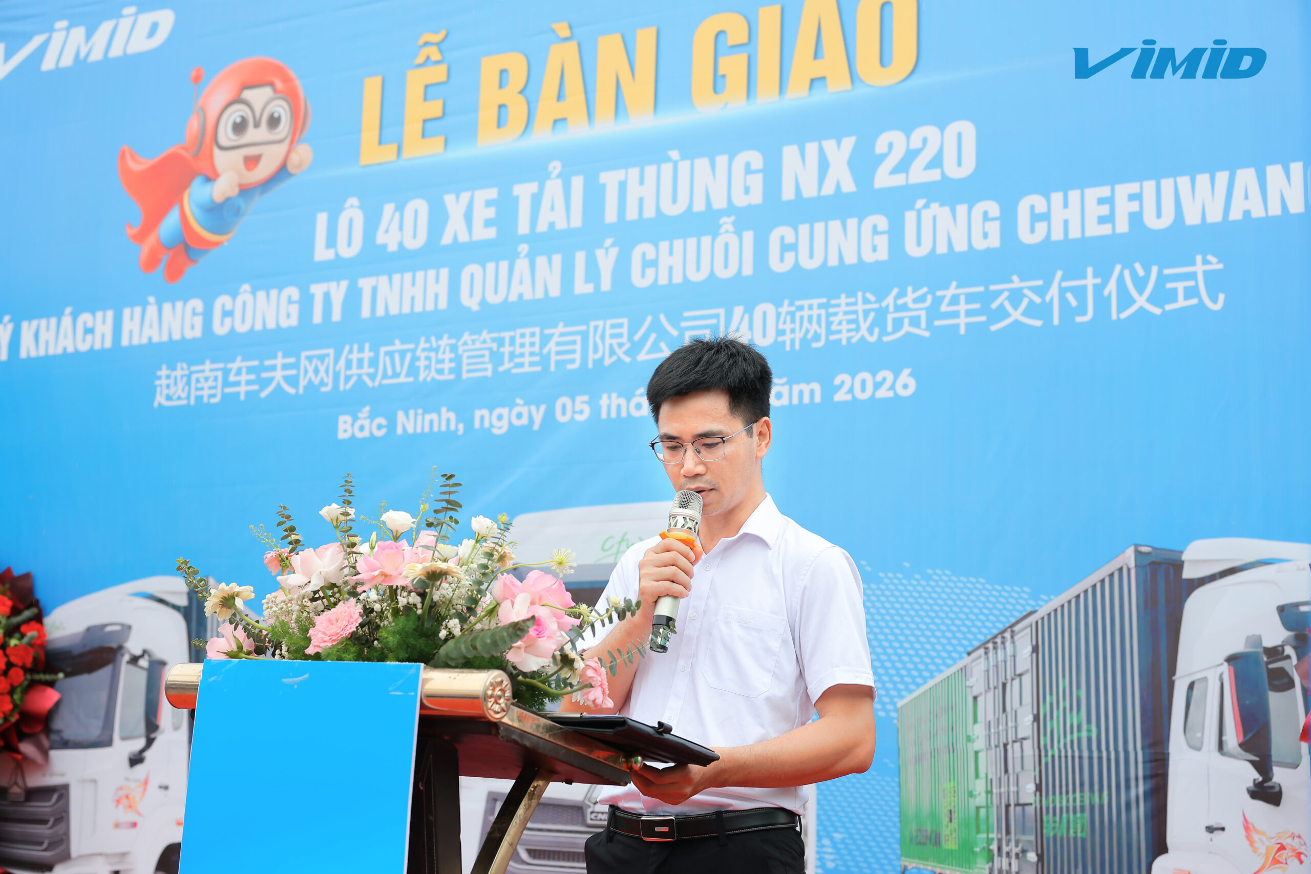 VIMID bàn giao lô 40 xe tải thùng HOWO NX 220 tới Công ty Chefuwang Việt Nam: Nâng tầm chuỗi cung ứng xuyên biên giới 