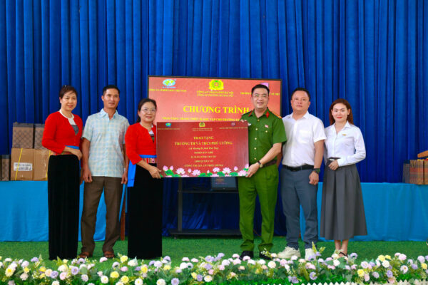 VIMID chung tay cải thiện điều kiện học tập, góp phần chắp cánh ước mơ cho học sinh trường Phú Cường – Phú Thọ