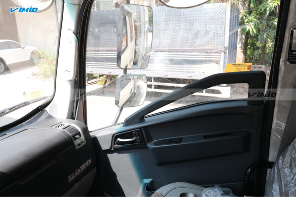 Xe tải thùng HOWO V950 4x2 khung mui bửng nhôm nâng bửng hông 7M