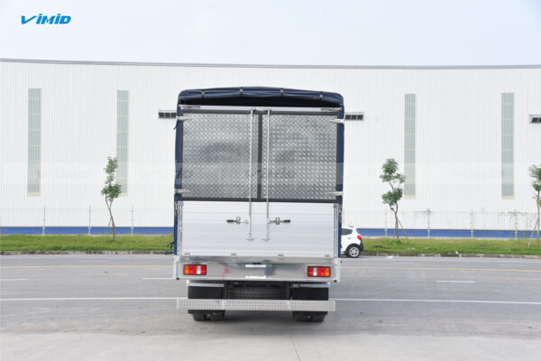 Xe tải thùng HOWO V950 4x2 khung mui bửng nhôm nâng bửng hông 7M