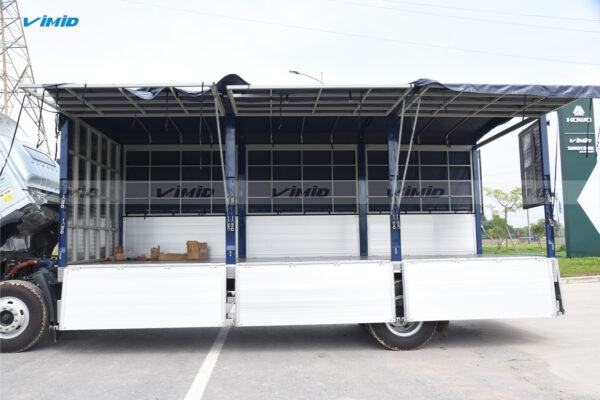Xe tải thùng HOWO V950 4x2 khung mui bửng nhôm nâng bửng hông 7M
