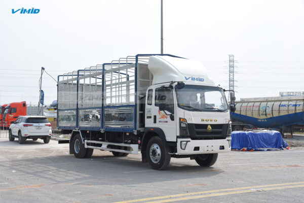 Xe tải thùng HOWO V950 4x2 khung mui nâng bửng hông 7M