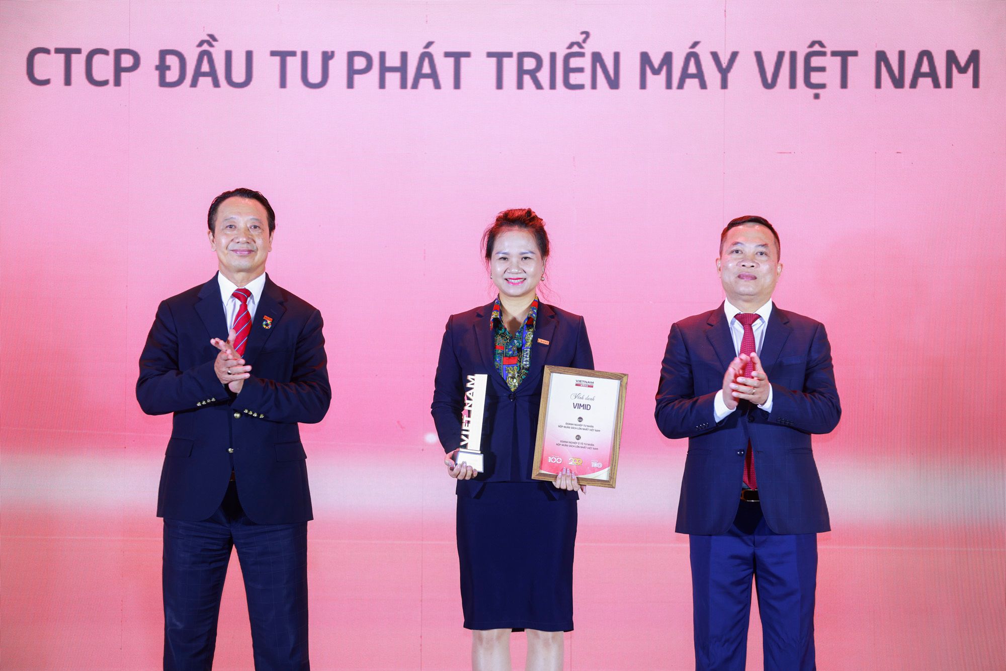 VIMID tự hào đón nhận loạt giải thưởng tại Lễ vinh danh các doanh nghiệp đóng góp ngân sách lớn nhất Việt Nam 2026