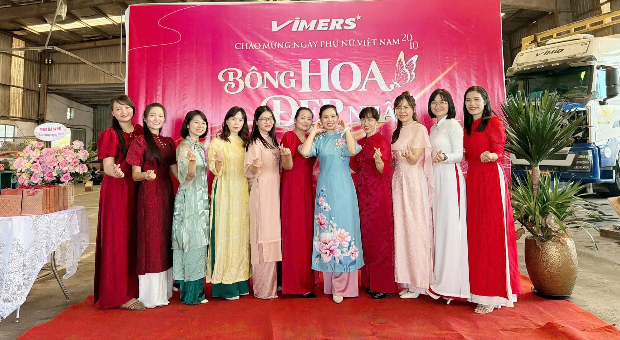 Rộn ràng không khí chào mừng ngày Phụ nữ Việt Nam, VIMID tôn vinh những “Bông hoa đẹp nhất”