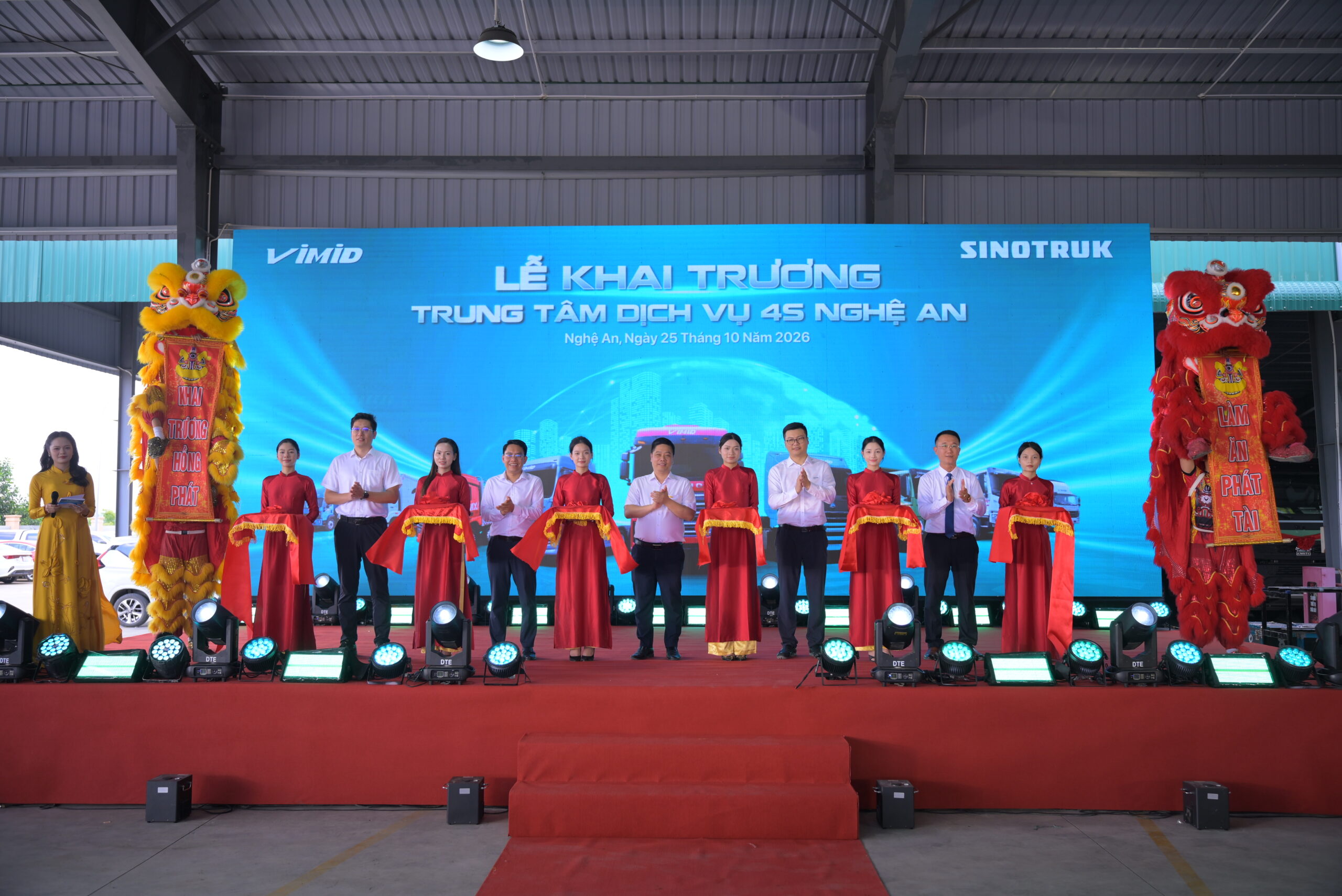 Khai trương Trung tâm Dịch vụ 4S Nghệ An và ra mắt dòng xe tải mới: Bước tiến nâng tầm vị thế của VIMID tại khu vực Bắc Trung Bộ 2 Khai trương Trung tâm Dịch vụ 4S Nghệ An và ra mắt dòng xe tải mới: Bước tiến nâng tầm vị thế của VIMID tại khu vực Bắc Trung Bộ