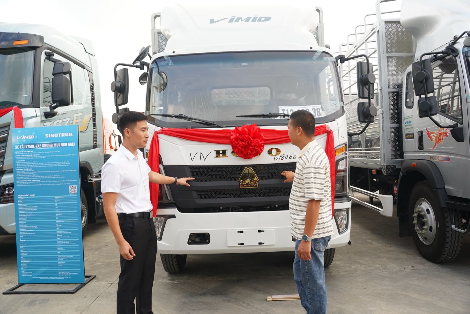 Khai trương Trung tâm Dịch vụ 4S Nghệ An và ra mắt dòng xe tải mới: Bước tiến nâng tầm vị thế của VIMID tại khu vực Bắc Trung Bộ 9 Khai trương Trung tâm Dịch vụ 4S Nghệ An và ra mắt dòng xe tải mới: Bước tiến nâng tầm vị thế của VIMID tại khu vực Bắc Trung Bộ