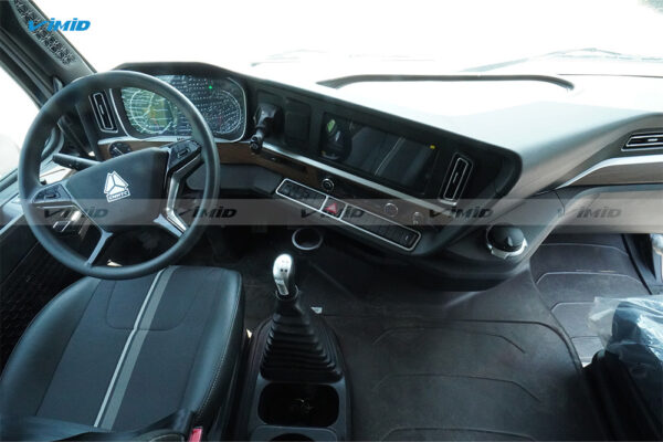 Xe tải thùng HOWO TH7 350 8x4 khung mui nâng bửng hông 9M7
