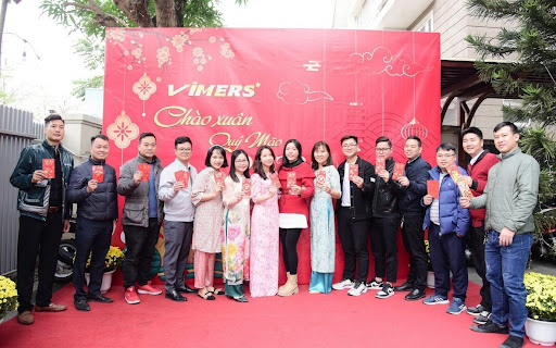 CBNV VIMID vui mừng khai xuân