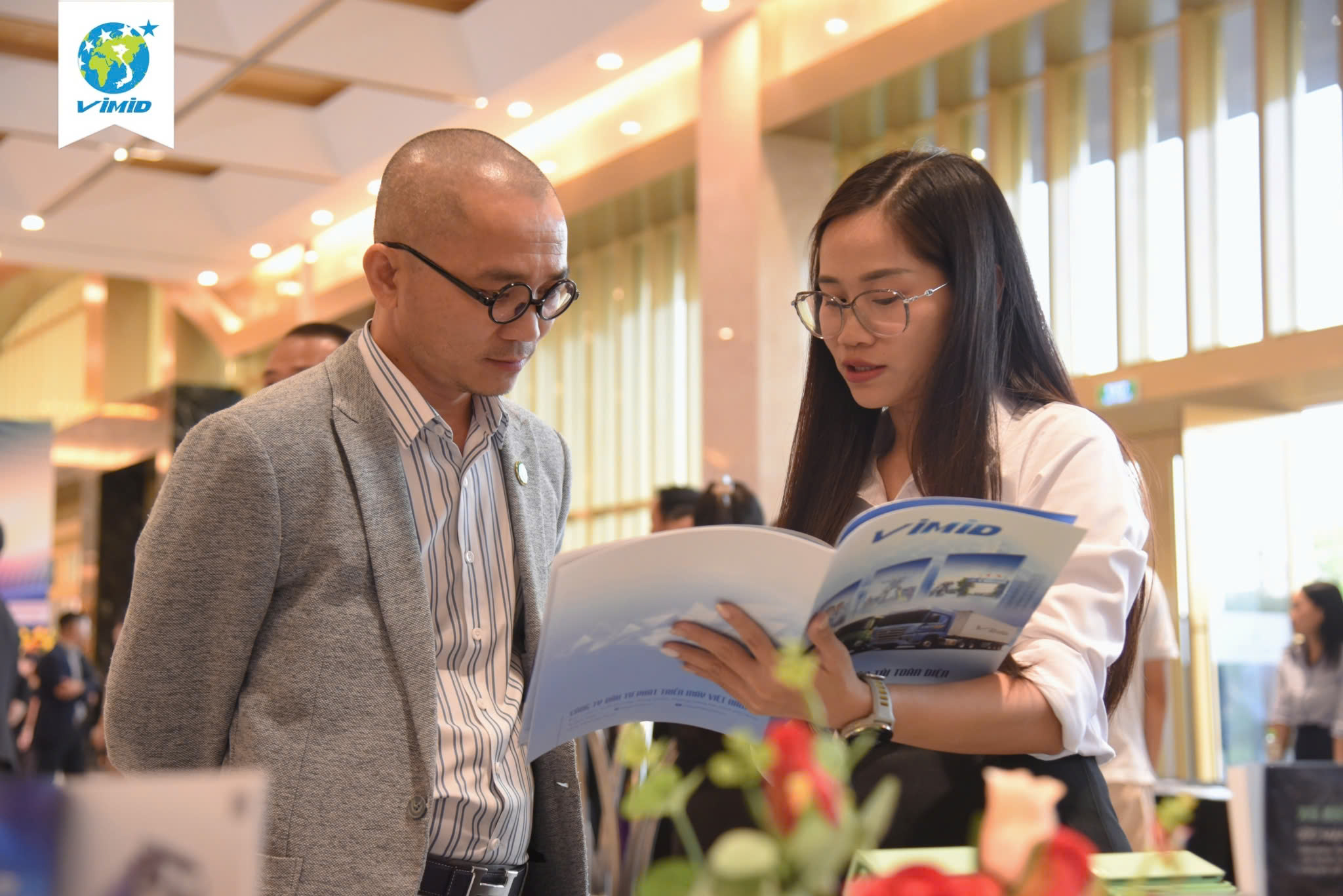 VIMID ghi dấu với loạt giải pháp ấn tượng cho ngành vận tải tại “Tết doanh nhân trẻ 2025: THE CONNECTION” 6 VIMID ghi dấu với loạt giải pháp ấn tượng cho ngành vận tải tại “Tết doanh nhân trẻ 2025: THE CONNECTION”