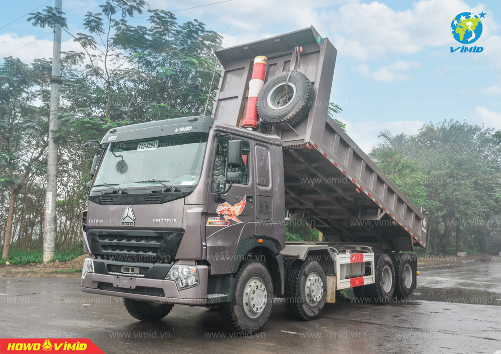 Xe ben vuông HOWO V7G 3 chân và 4 chân