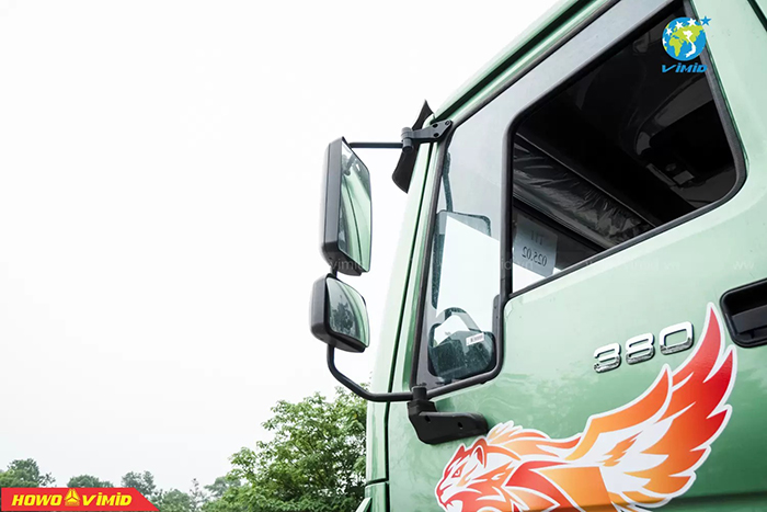 Gương chiếu hậu 