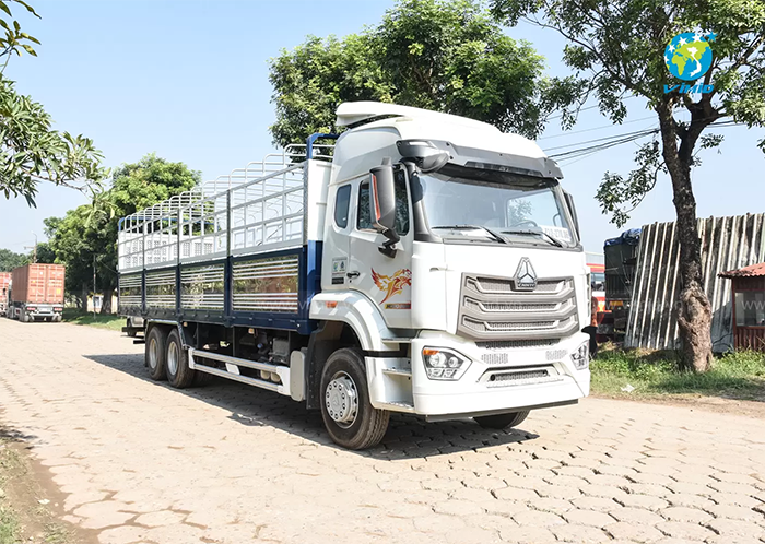 Ý nghĩa thông tin được dán trên cửa xe tải