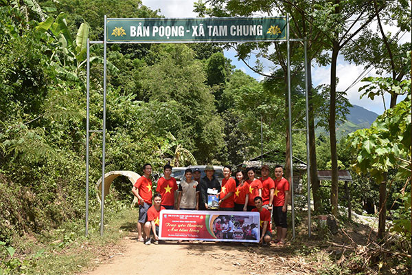 VIMID “Trao Yêu Thương - Ấm Tấm Lòng" 10 VIMID “Trao Yêu Thương - Ấm Tấm Lòng"